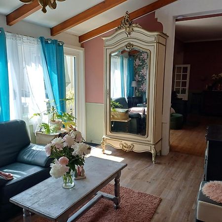 Maison Violette En Berry Aigurande Dış mekan fotoğraf