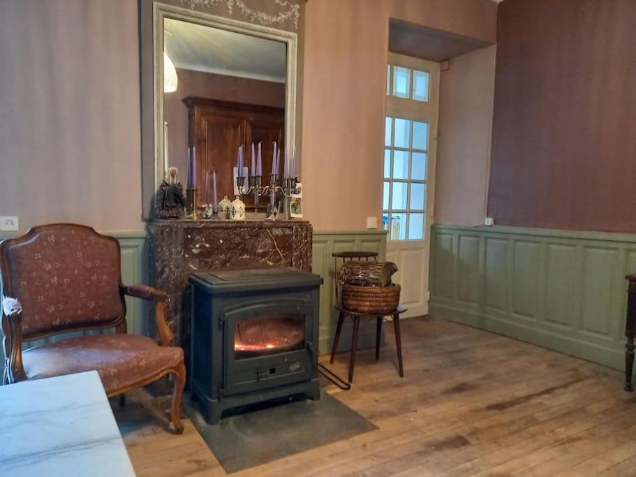 Maison Violette En Berry Aigurande Dış mekan fotoğraf