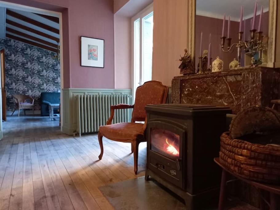 Maison Violette En Berry Aigurande Dış mekan fotoğraf