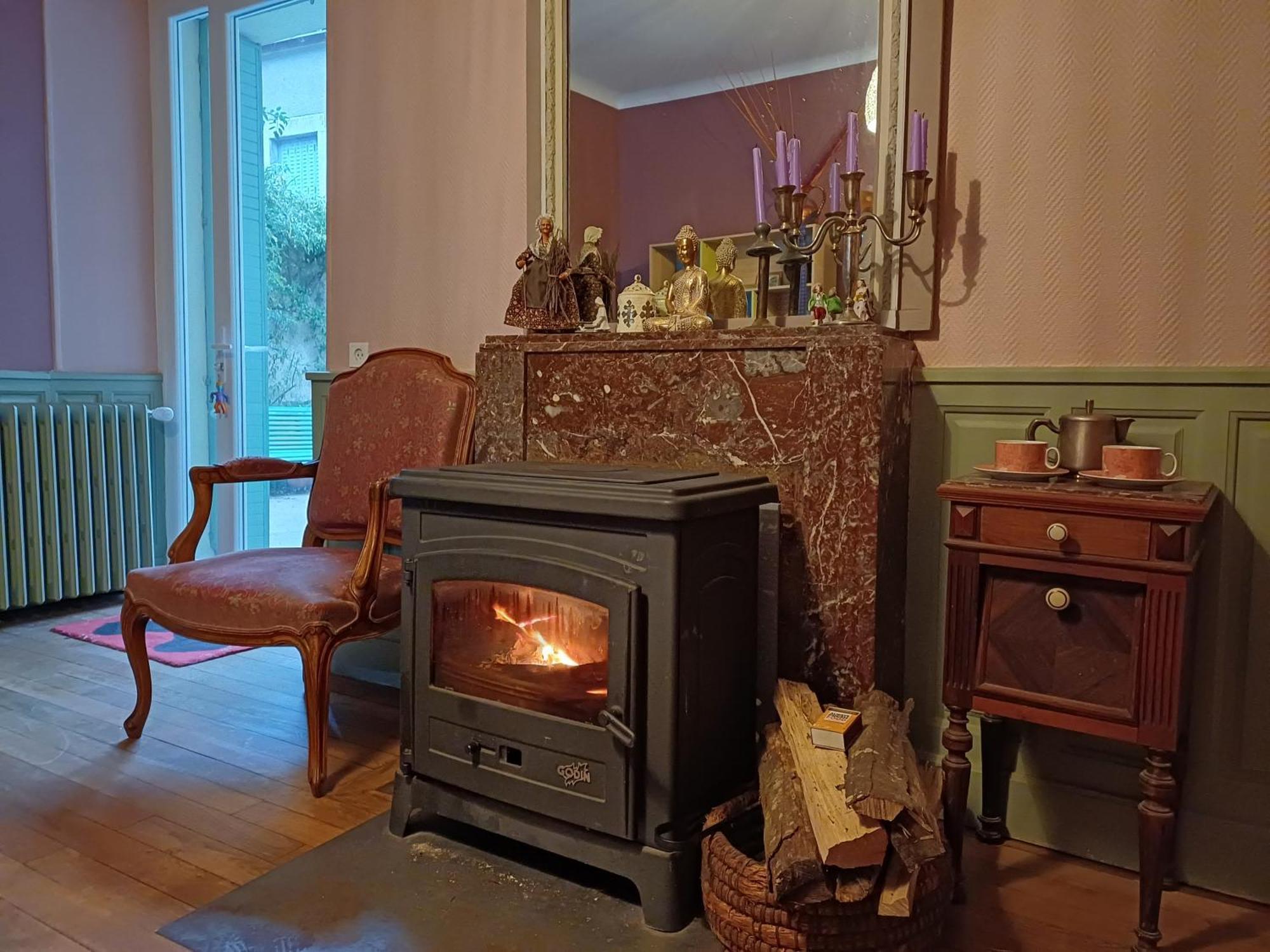 Maison Violette En Berry Aigurande Dış mekan fotoğraf